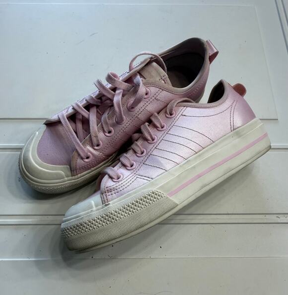 adidas Shoes - Adidas Womens Sz 7.5 Nizza RF Platform Clear Pink Shimmer White Sneakers Shoes